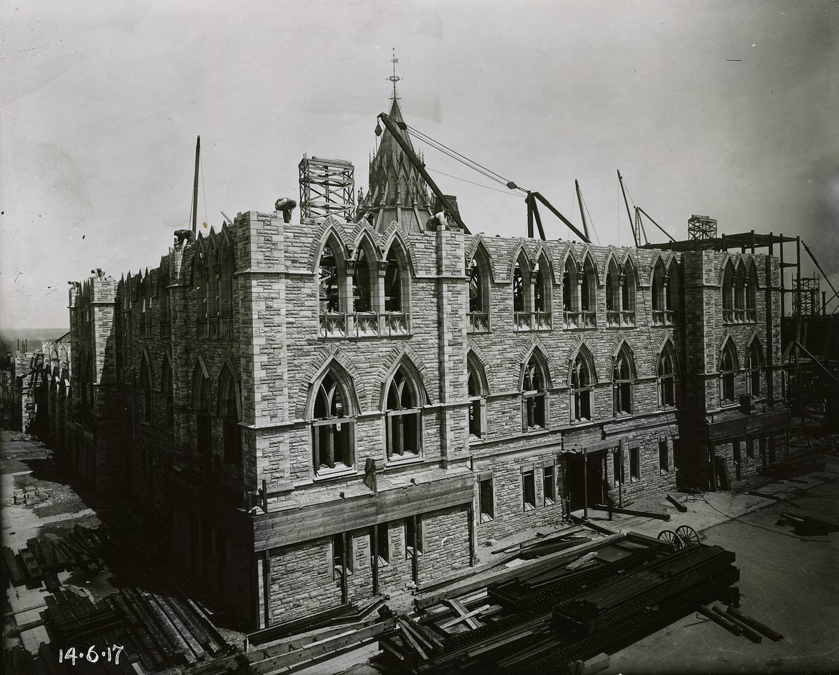 BytownMuseum's tweet photo. #onthisday in 1917: the rebuilding of Centre Block of #Parliament after the devastating fire of February 3, 1916. #photooftheday #tbt #tbtmuseum https://t.co/PiWDIG5pdK