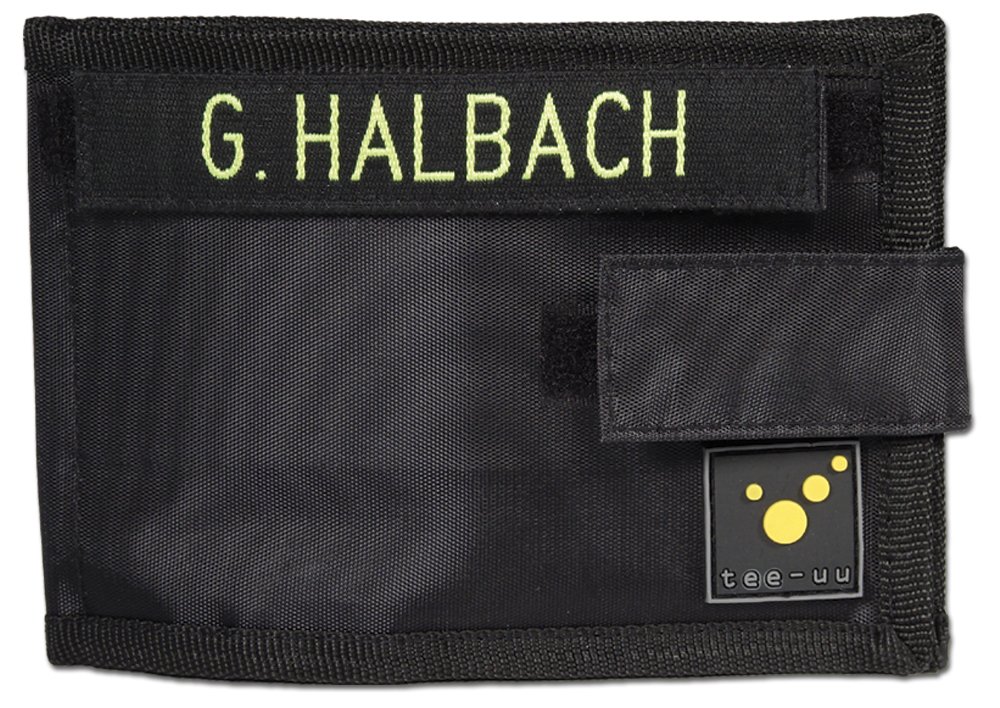 myTEEUU's tweet photo. Der kleine #Helfer für die #Brusttasche. Ob im Einsatz bei #Feuerwehr, #Rettungsdienst, #ambulantePflege oder #Krankenhaus. Im #Pocket sind kleine Dinge schnell zur Hand. Eingenähte #Magnete halten ihn sicher in der Tasche. Details bei jedem #TEEUU Händler
https://t.co/7ujOHqi1Up https://t.co/8raftyYtUE