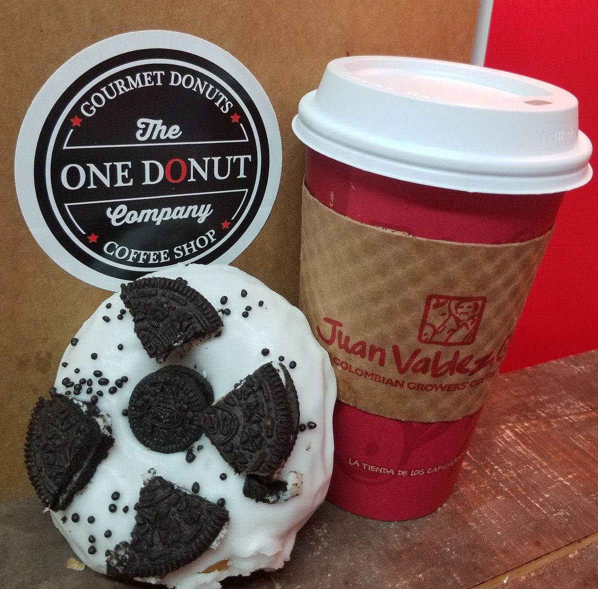 onedonut27's tweet photo. The perfect couple! 🍩 ☕ 🍩 ☕
Find our delicious gourmet donuts in the following #JuanValdezMiami
📍 8751 Stirling Rd, Cooper City, FL 33328
📍 3530 NW 83rd St # 107, Doral, FL 33166
📍 364 SE 1st ST, Miami, FL 33131
📍 1801 NE 123rd St, North Miami, FL 33181 https://t.co/xskkTIXjrm