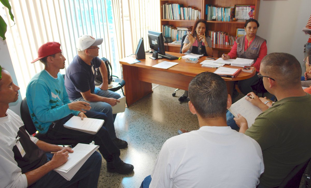 #14Jun  La Presidenta de la Institución,  la Dra. Lailén Batista, realizó la primera mesa de trabajo con representantes de la Empresa PRODALAM (GRUPO OVEJITA),  y sus delegados de prevención, con el fin de brindarles orientación en materia de Seguridad y Salud en el Trabajo,