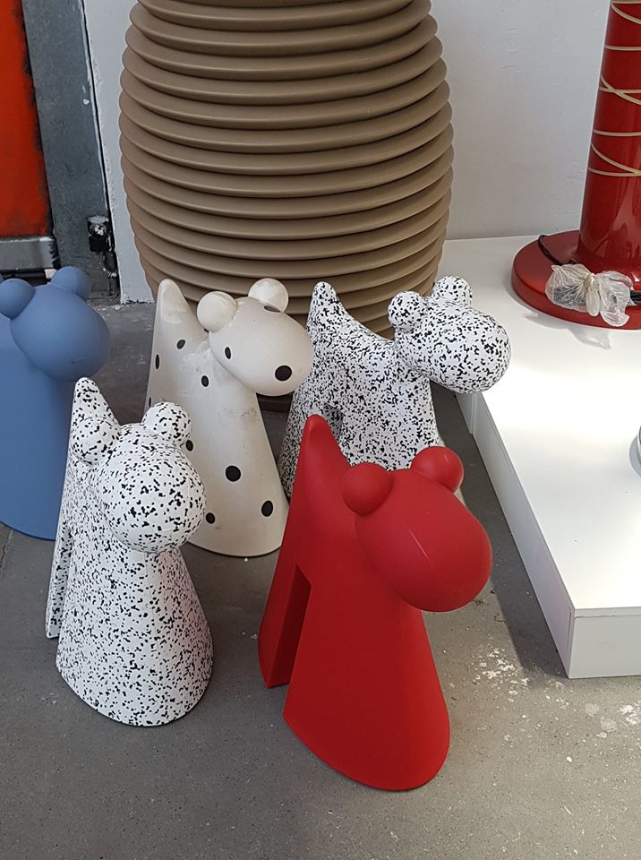 SerralungaItaly's tweet photo. Nuovo spazio Outlet di Serralunga, oltre 1000 m² - VENITE A TROVARCI in via Serralunga,9 a Biella. https://t.co/tIJqZu6QoE