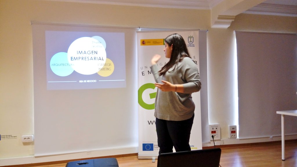 belengalmar's tweet image. Presentación de Proyectos en el #DemoDay 1aEd. #2Work La Palma #CoworkingEOI #emprendimiento #formación #somosEOI @eoi @CabLaPalma 
@jotaypunto @PabloVelascoEOI