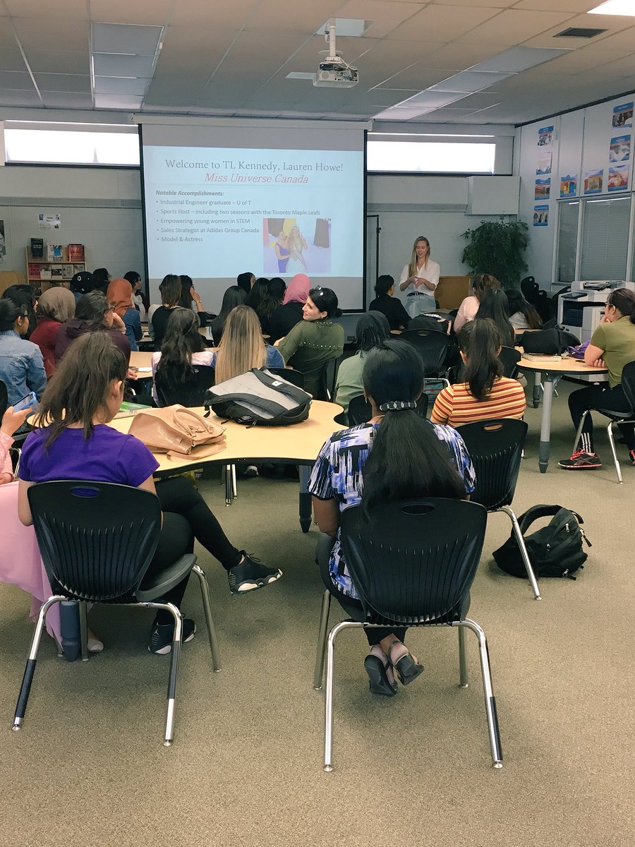 Ms. West tweet media