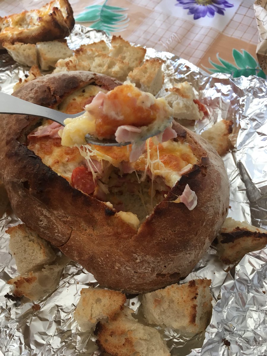 pipoca_lol's tweet image. Débora, a cozinheira #blog1 @reativo_lol approves