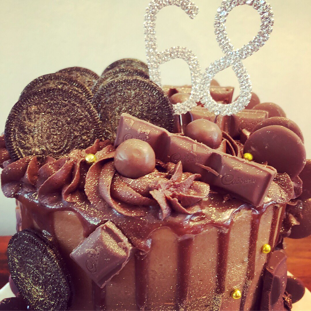Pat_a_cakes's tweet photo. ❤️🍫✨ https://t.co/GK0Vxfhyno