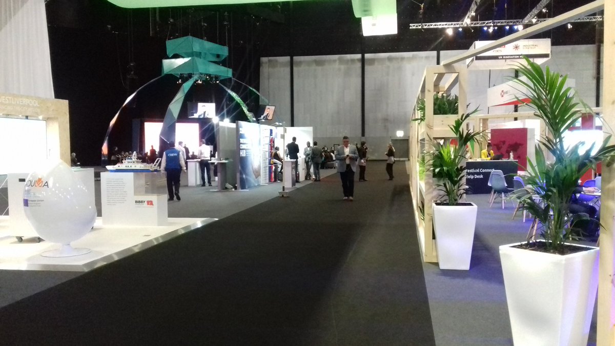 independBusEnt's tweet photo. Experience so far #BusinessFest so good @irishbusinessE has booked #Stand43 for the reminder of Festive!  @CultureLPool @investliverpool @Mayoral100Club @CllrKennedy @pullmanhotels @garymillar @bbcmerseyside @yorkshirebank https://t.co/tUeoG1FwSi