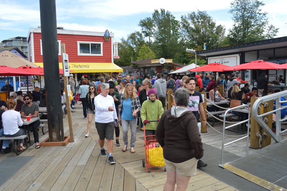 oceandayYYJ's tweet image. Another Fantastic World Oceans Day event! Thank you too @JacksonsIce , Smoke and Anchor, @pvamigos , @FishStoreYYJ , @yyjconferences , @gvicharbour , @eaglewingtours  and to our AMAZING participants! 

Great to see so many faces at this years celebration! 😀
#worldoceansdayyyj