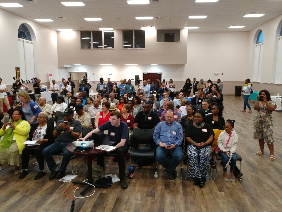 donaldy_salvant's tweet photo. Pou tout moun ki te sipote VibeChain @ChainVibe for the @MassInno #MIN111 .
Nou di yon gro MÈSI! 🌟🌟🌟🌟🌟
Nou deside bay Misik bourad.
👍 thank you https://t.co/oFNnKSjjMS