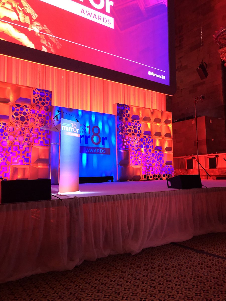 Kristin_Mascolo's tweet photo. Honored to have the opportunity to volunteer at the @MirrorAwards today! Nothing better than bringing together journalists and honoring those that use their voices to share stories that matter #Mirrors18 https://t.co/YJjBR0UnQz
