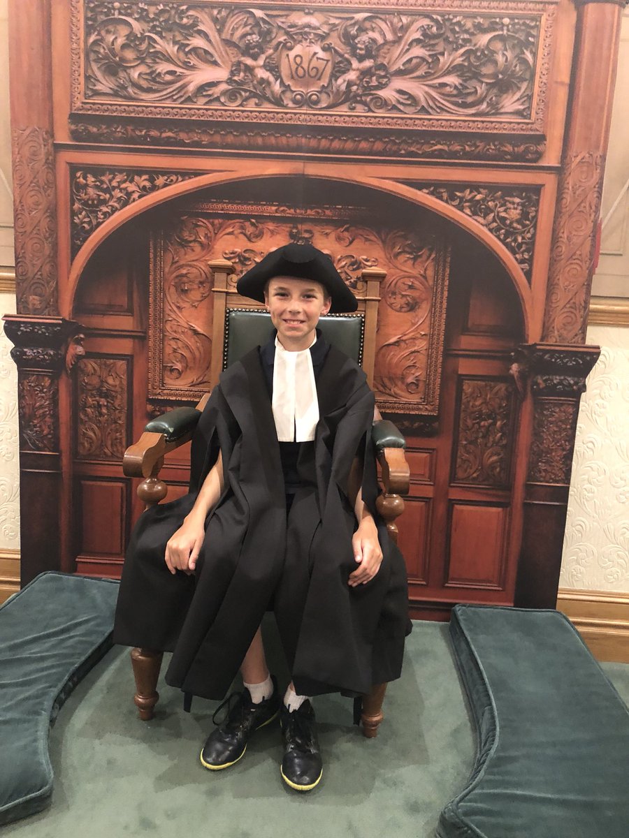Ms_tmorgan's tweet photo. A visit to our Provincial Parliament Buildings. A great way to consolidate our learning about government. #Parliament https://t.co/AHknl5bdZm