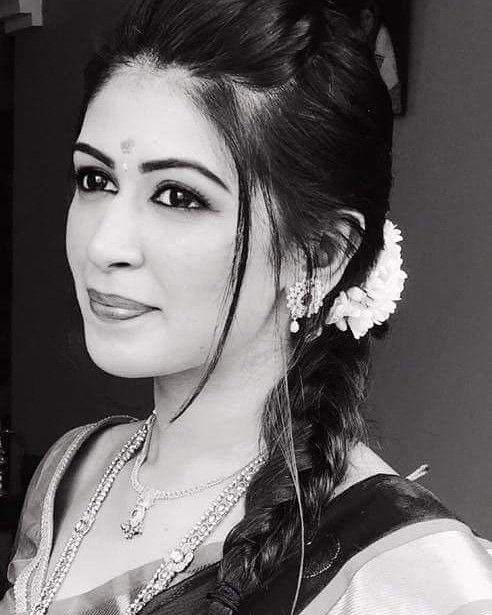 Raksha_fansclub's tweet photo. The #Magic of #blackandwhite
#May1st #ShootDiaries #Sandalwood #kannadamovies #Silverscreenofficial #Heroine #KFI #KANNADAFILMINDUSTRY #kannadamovie #chalanachitra @iamraksharao #Jk #chandanavana #Actress #blackandwhite #photography #coloursplash https://t.co/E7vkqc4s6R