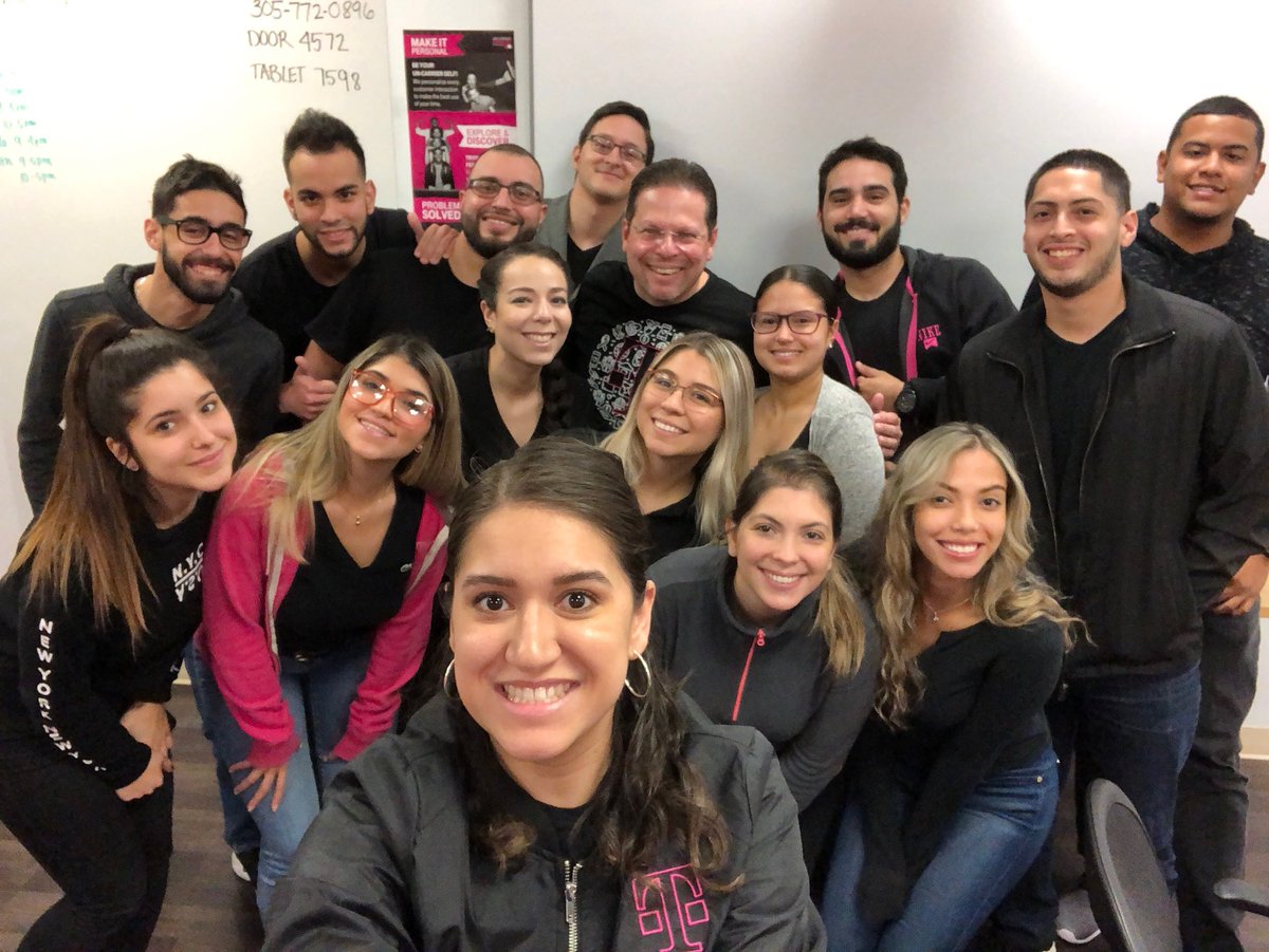 What an amazing time meeting our newest group of Magenta Un-carrier rockstars! This class is bringing it! <a href="/bnash001/">Brad Nash</a> <a href="/JonFreier/">Jon Freier</a> <a href="/JohnLegere/">John Legere</a> #AreYouWithUs #PowerOfLove