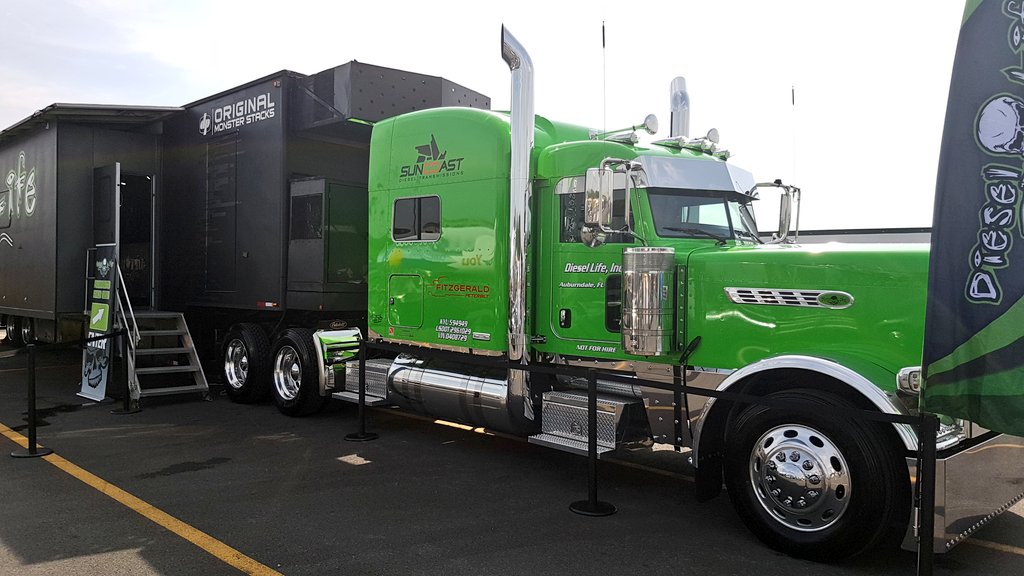 DerekClouthier's tweet photo. I'm at the @ShellRotella #SuperRigs Road Show in #Virginia, and there are lots of cool #trucks here at White's Travel Center. Including the #ShellStarship, which I'll get a ride in later today. https://t.co/OtF8yDcsjk