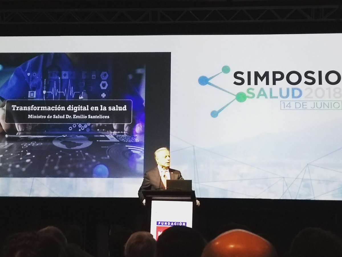 RodrigoLobos's tweet photo. Realmente sorprendente el vocabulario del ministro @ESantelicesC @ministeriosalud en #SimposioSalud2018 #algoritmos #InteligenciaSanitaria #BigData #ModelosPredictivos #DatosNoEstructurados #Conectividad #innovacion #InternetDeLasCosas https://t.co/8KkOqWzENa