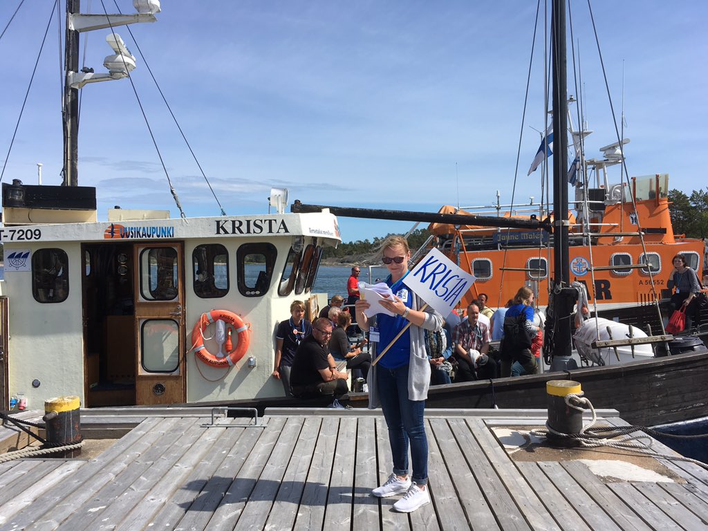 Laura Jänis tweet media