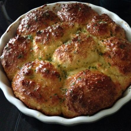 ketonab's tweet image. Keto garlic rolls, 1g of carbs each, 11g fat and 128 cals

Find the recipe over on my instagram page theketonabster

#ketogeniclife #ketofood #ketochef #viral #ketolife #lowcarbhighfat #realfood  #garlicrolls #ketogarlicrolls #getinmybelly #foodporn #instafood #delicious #ketonab