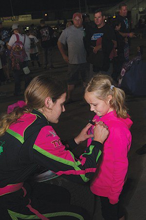 It's important to make the little fans happy #GetMade <a href="/McKennaHaase/">McKenna Haase</a>