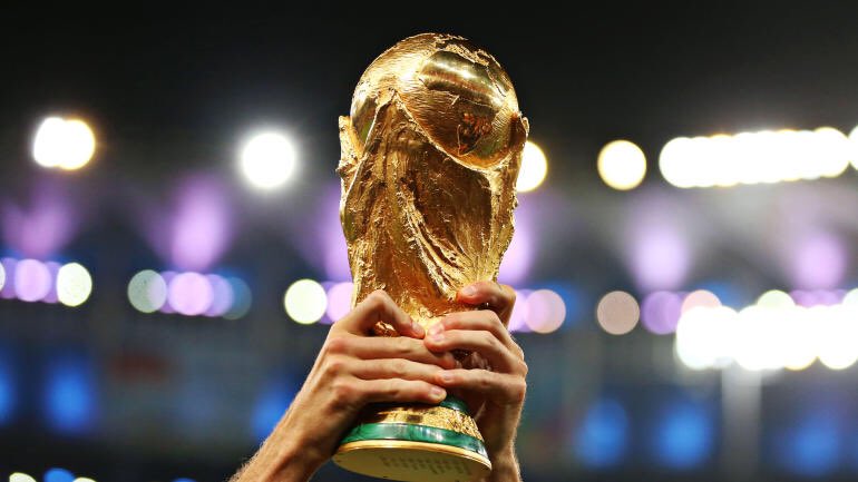 TCNSportsmx's tweet photo. ¡LA ESPERA HA TERMINADO!😍

32 Selecciones buscarán el trofeo más anhelado para la carrera de cualquier futbolista.

Después de 4 años de espera, ¡Hoy por fin comienza RUSIA 2018!⚽️🏆

#WorldCup https://t.co/TsKvClZazC