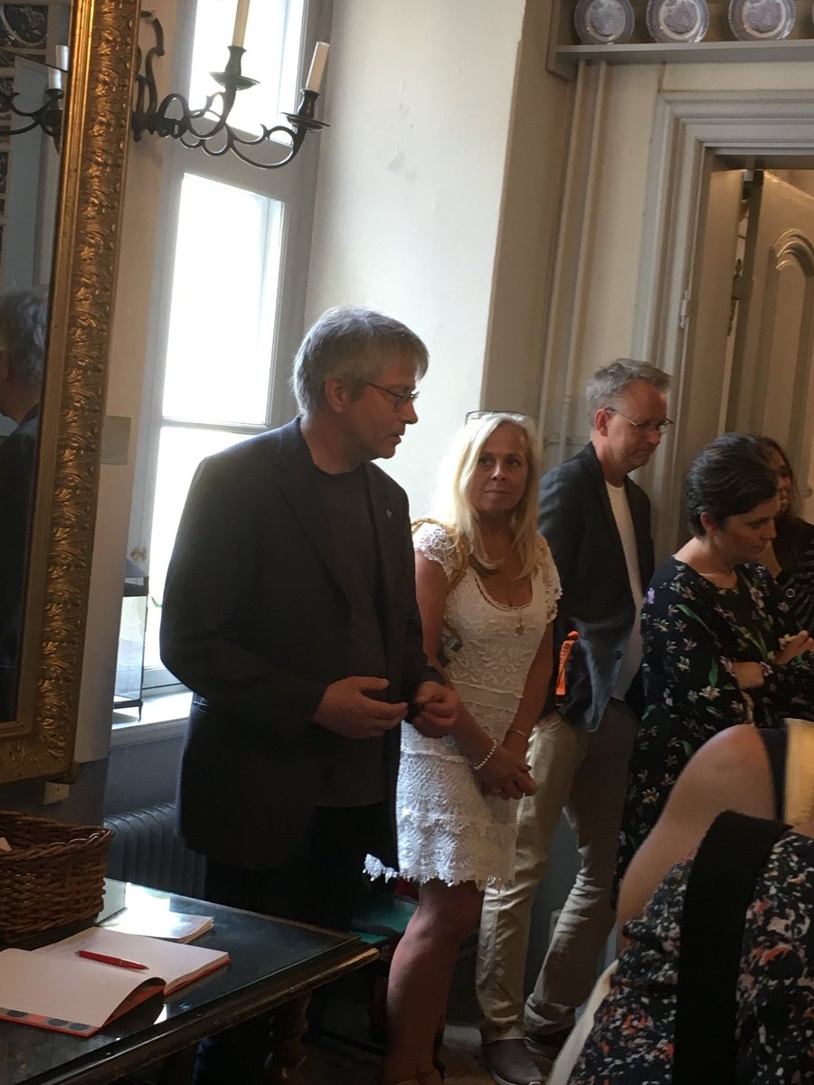 På guidning i Edsbergs slott tillsammans med <a href="/PeterHolstad/">Peter Holstad</a> #sollentuna. Barn-och utbildningskontoret #solskol tackar för en trevlig och lärorikt stund. Nu ser vi fram mot en sommarbuffe’