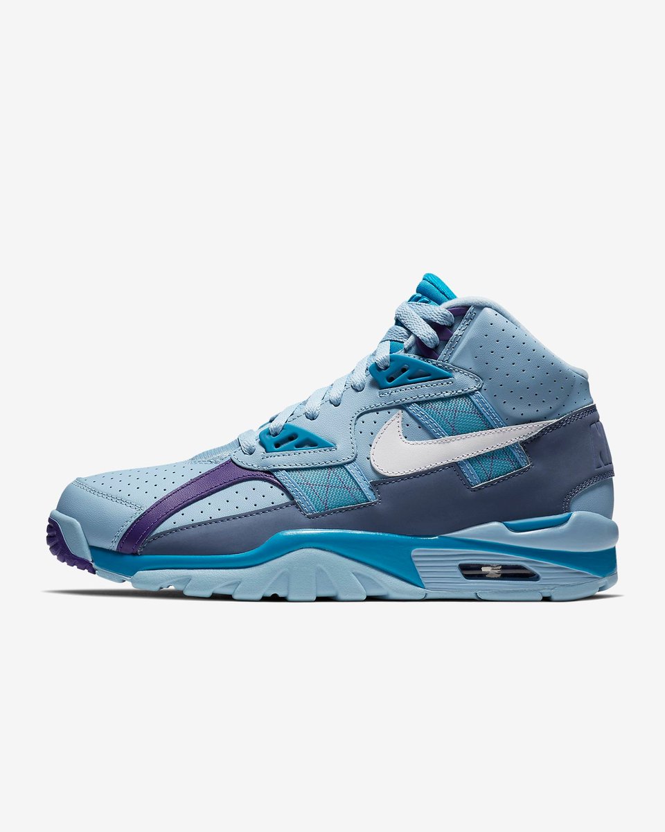 nike air trainer sc leche blue