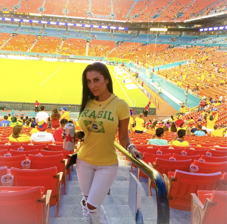 Jessica Canizales on Twitter "And here we go again!!!! ⚽️⚽️⚽️🇧🇷🇧🇷🇧🇷🇧🇷