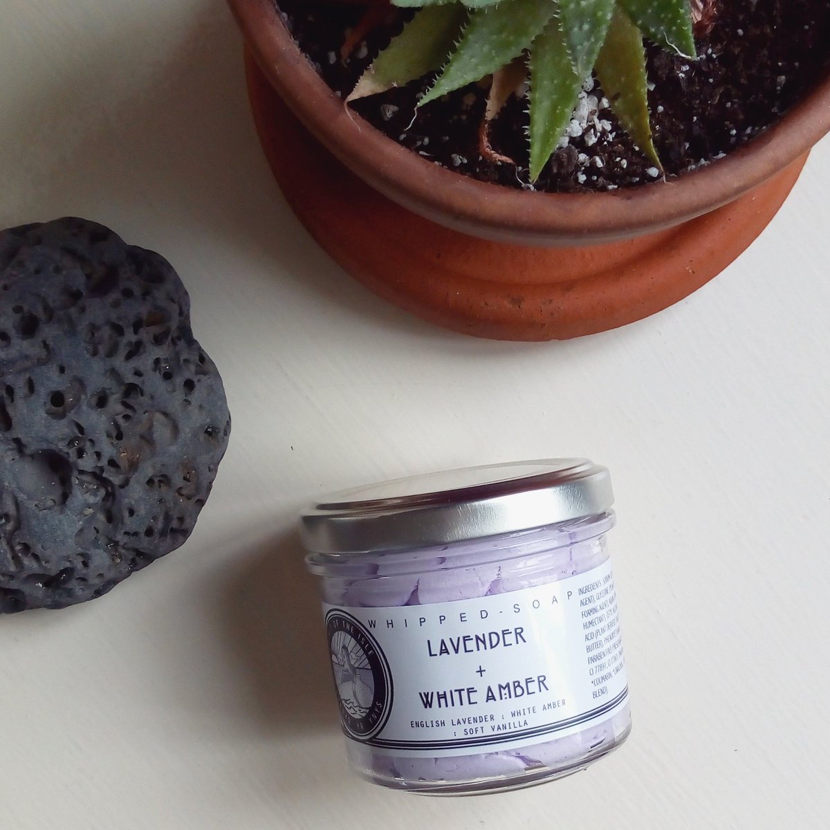 Loving our new half size jars!
#travelsize #PlasticFree #travel #holidays #beauty #vegan #skincaretips #anglesey #trialsize #succulents #lavender #UK #body #treatment #haircare