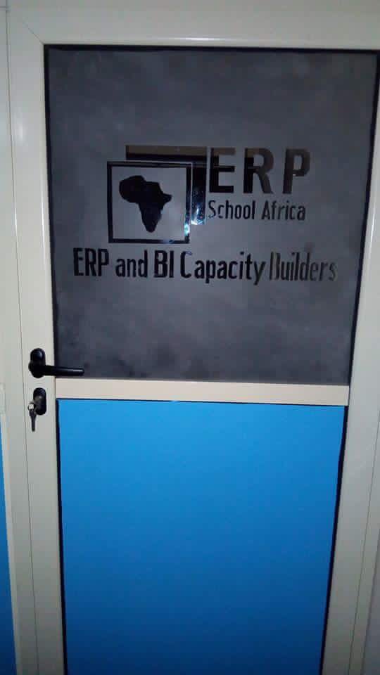 erpschoolafrica's tweet image. Your door of opportunities is here, do open!!!
#oraclesql #oracleplsql #python #Mobileapps #businessintelligence #erpschoolafrica #erpnews