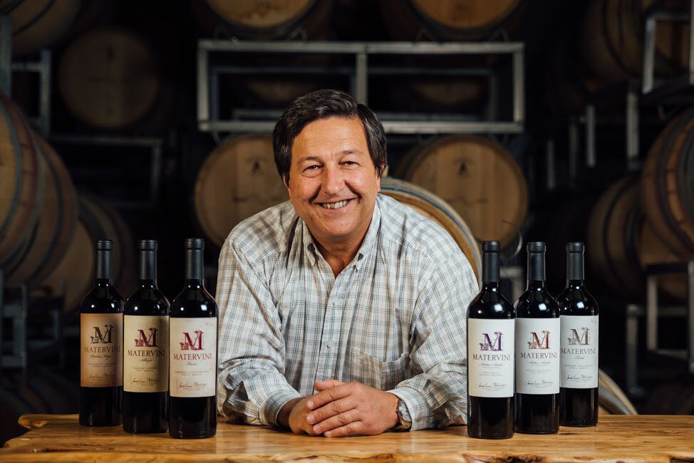 FlacoGabrielli's tweet image. En nuestra sección #MiráQuienVino de esta semana una exclusiva con @SantiagoAchaval de @Matervini 

revistahigh.com.ar/mira-quien-vin…