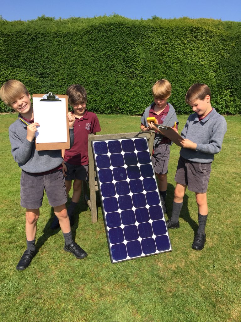 PBarwell's tweet photo. Rewarding day educating school kids about solar power. To see the delight on their faces as they plug in a bulb and it lights up - oh so simple Solar. https://t.co/4MGfoN2wBr