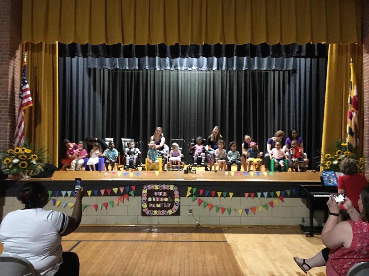 MSB_Outreach's tweet photo. Kindergarten Graduation and Preschool Ceremony today! @msb1853 https://t.co/kKJoBPBaL6