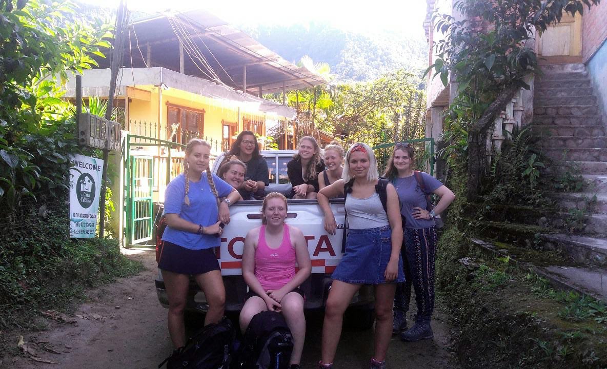 CampEcuador's tweet photo. The #CampsGapVolunteers arrived #WellAndHappy in #Mindo ready to #Explore a different side of #Ecuador and to #Discover the #PlantAndWildlife of the amazing #CloudForrest #ThursdayThoughts #DoSomethingAmazing #CampsEffect @CampsInt https://t.co/b0ohrqRREP