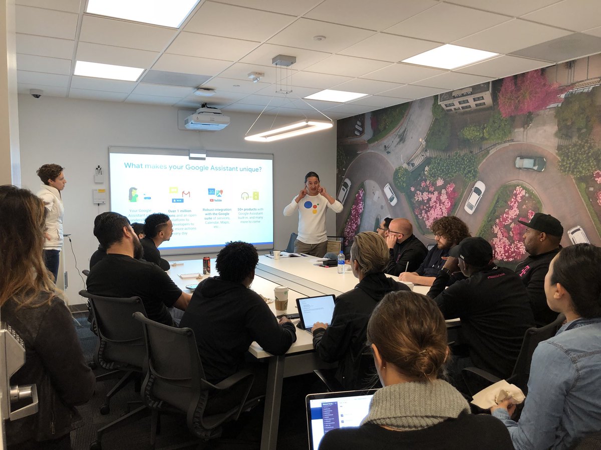 lavodnaSmiK's tweet photo. It’s never too early to be personally trained by Google! Our Products &amp; Info Team and our BTS Team are becoming Master Experts on the Google Experience! @TMOSanFrancisco @AndyLeonatti #earlymorningtraining #GoogleAssistant #googleexperience https://t.co/1ZajR8oQWf