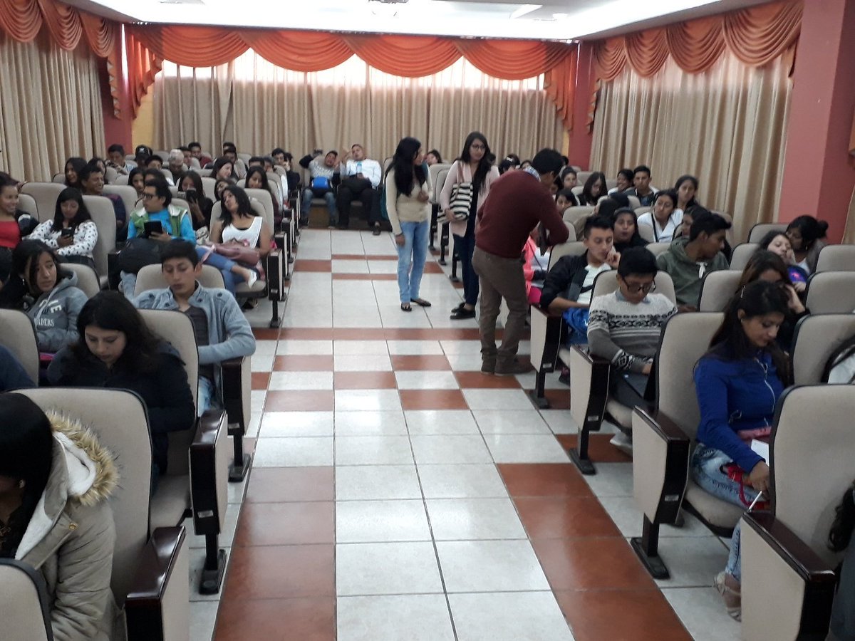 ueboficial_ec's tweet photo. En breve iniciamos con el evento Desarrollo Turístico e Innovación d la Oferta Conforme a las Estrategias y Políticas de MINTUR organiza @TurismoUeb. https://t.co/L0zjK8B82S