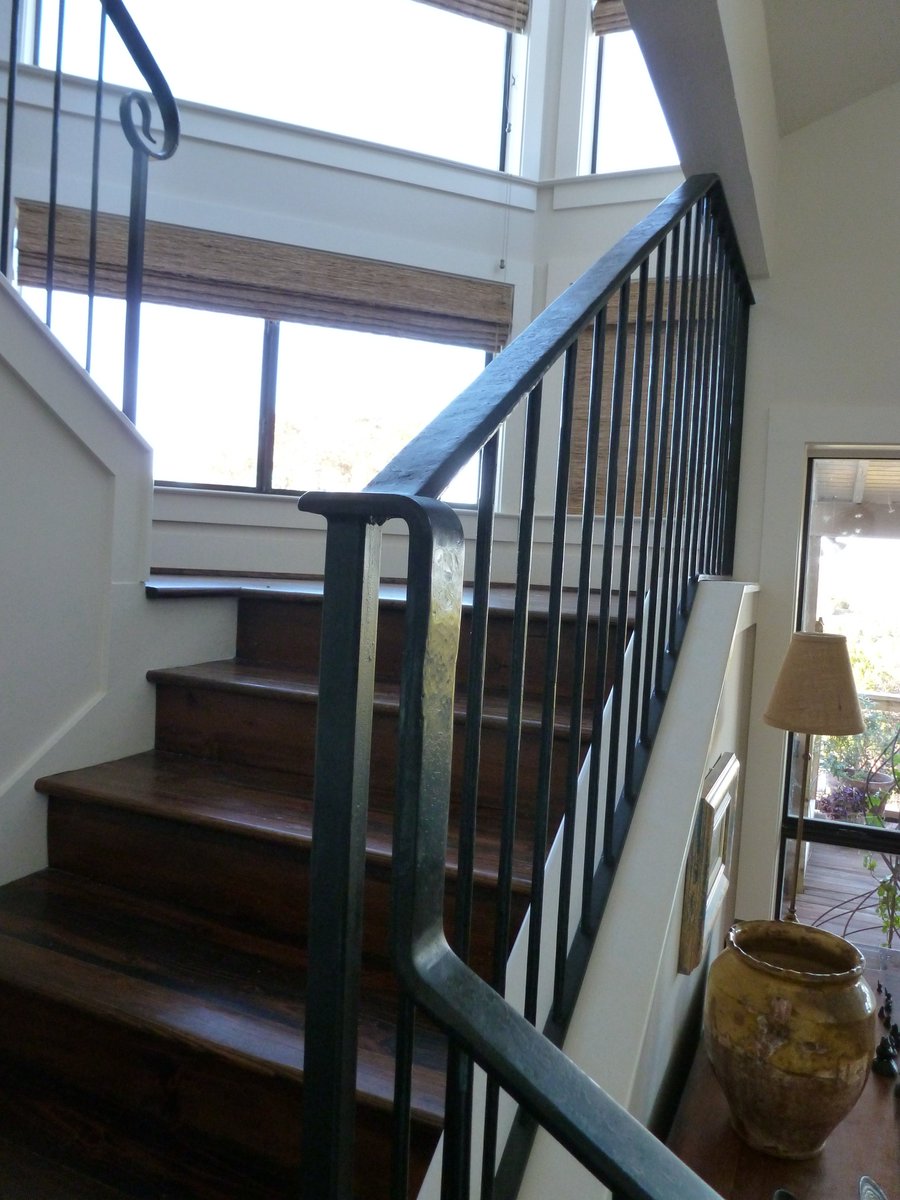 MetalWorkAustin's tweet image. #metalwork #lagovista #austin #railing #interiordesign #happy #metal #welders #home #Texas  
info@metalworkaustin.com metalworkaustin.com