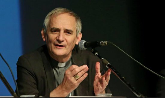 SULLA CURA DELLA CASA COMUNE, S. E. Mons. Zuppi afferma: "Una  solidarietá tra generezioni e le varie competenze: solo con un approccio  integrale si puó affrontare tutto questo!"