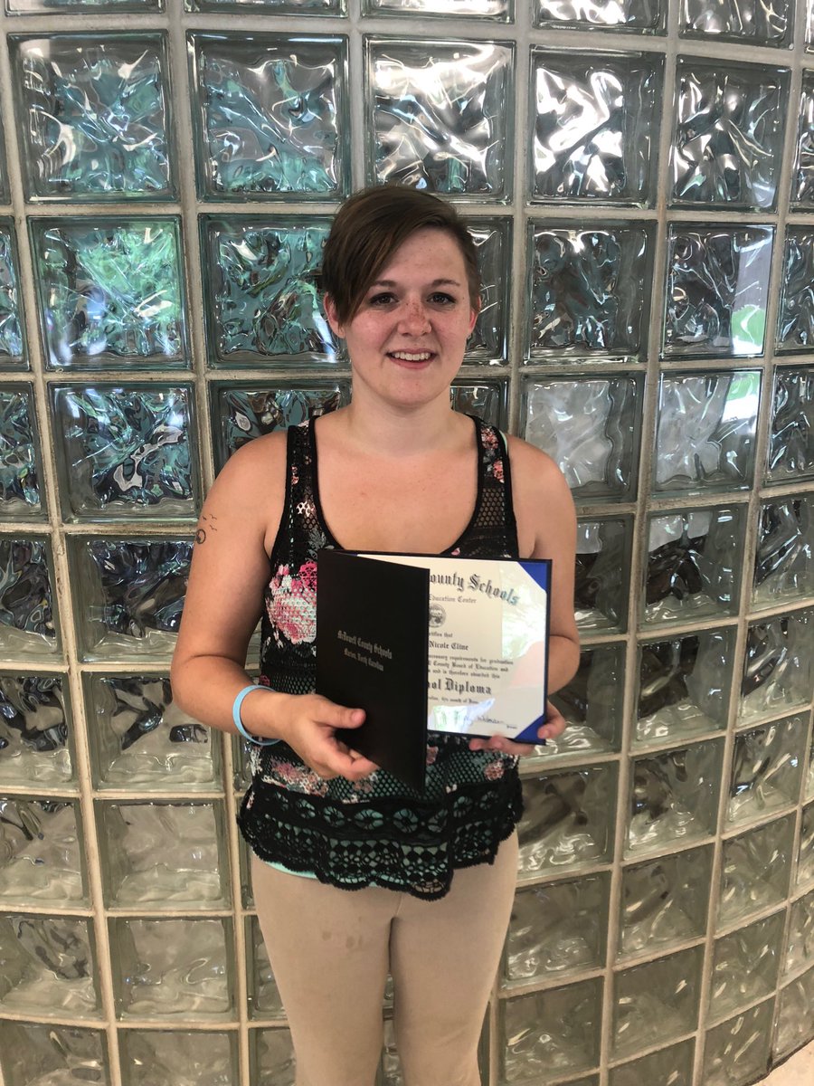 AecMcdowell's tweet photo. First high school graduate in her family! #relationshipsmatter https://t.co/BoH92YPYIl