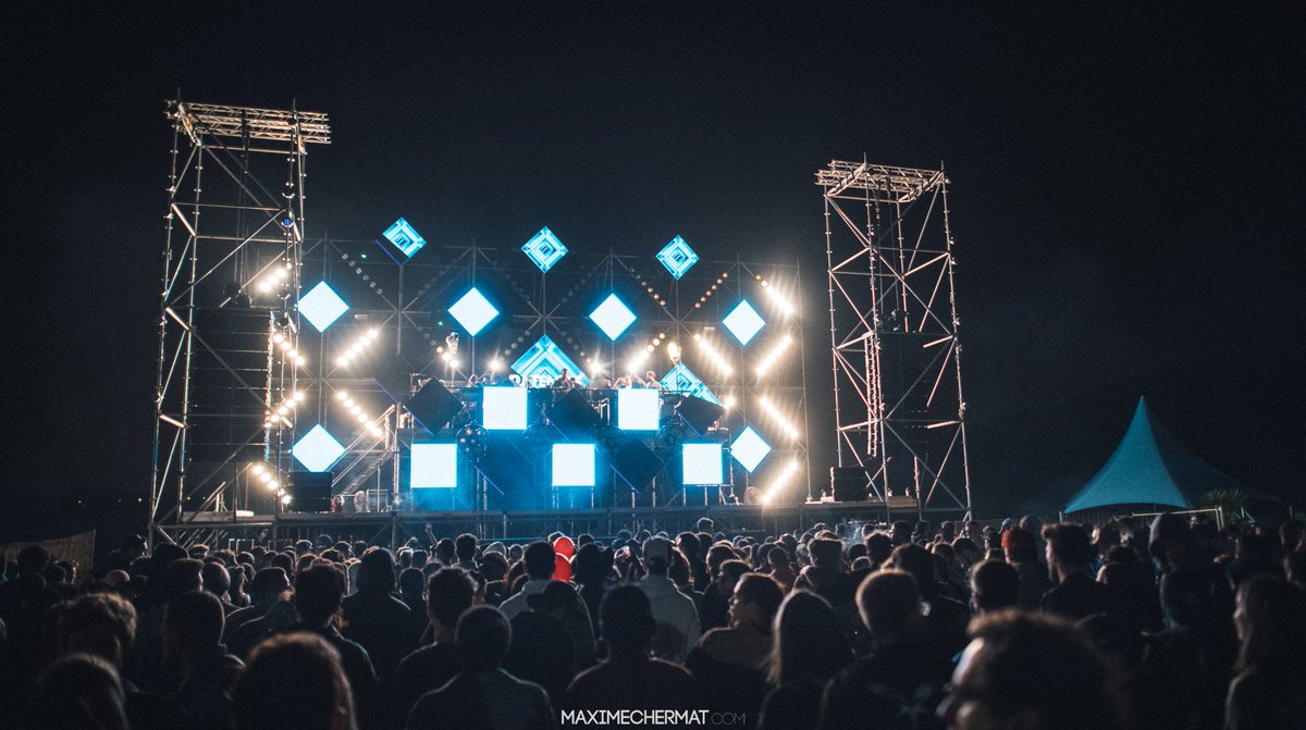 kevZ_CSGO's tweet image. Marvellous Island 2k18 by Murdeleds.com &amp;amp; Giglam. You need a light &amp;amp; video concept for your event contact me. RT