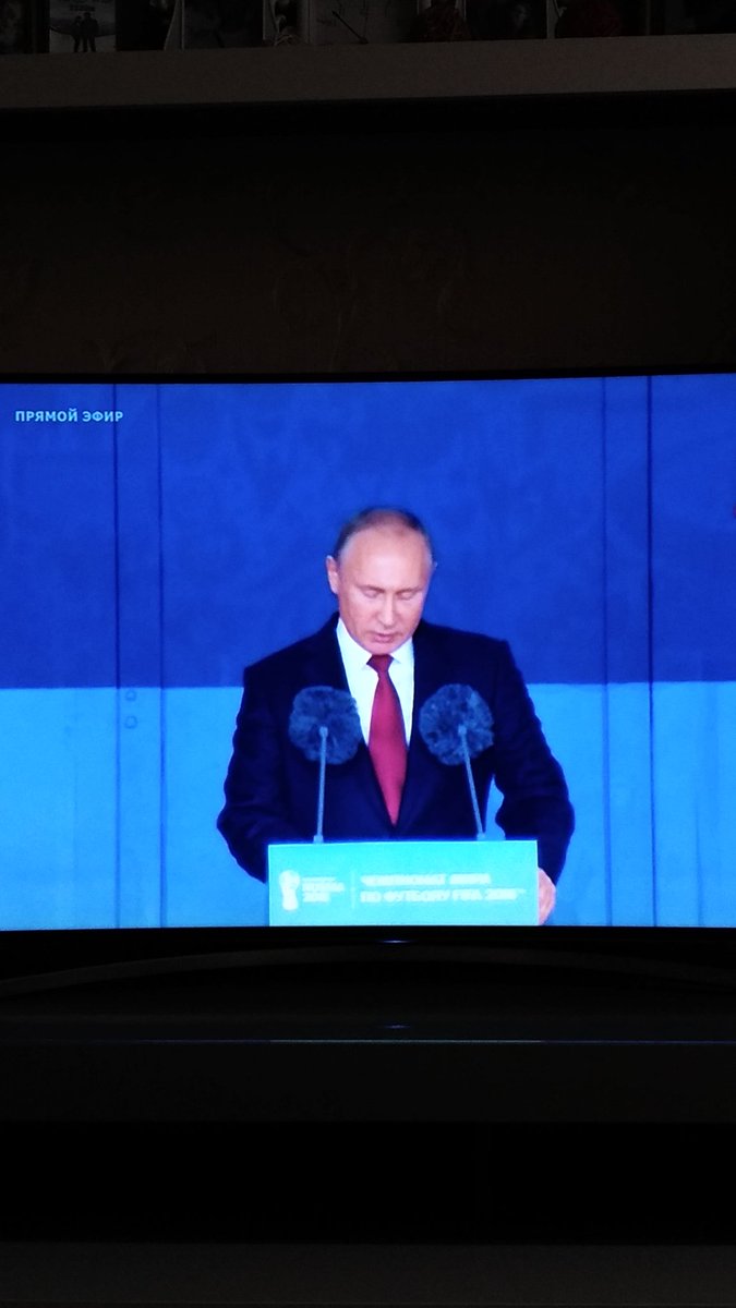 Володь, классный лифчик, где купил?

#ЧМ2018