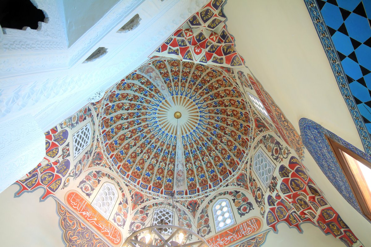 gretzcom's tweet photo. Die Yeşil-Moschee wurde 1424 erbaut und ist ein Beispiel der frühosmanischen Architektur, die den Baustil der Seldschuken ablöste. #Turkey #HomeOf #Bursa https://t.co/fFghsWbq4w
