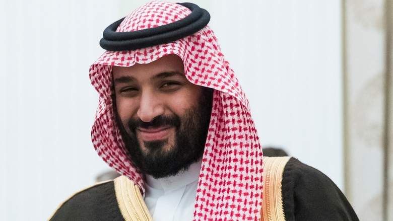 khaleejtimes's tweet photo. Saudi Crown Prince leaves for Russia to watch #FifaWorldCup2018 https://t.co/WO4GsEgrM4 https://t.co/yZGfJbWTbi