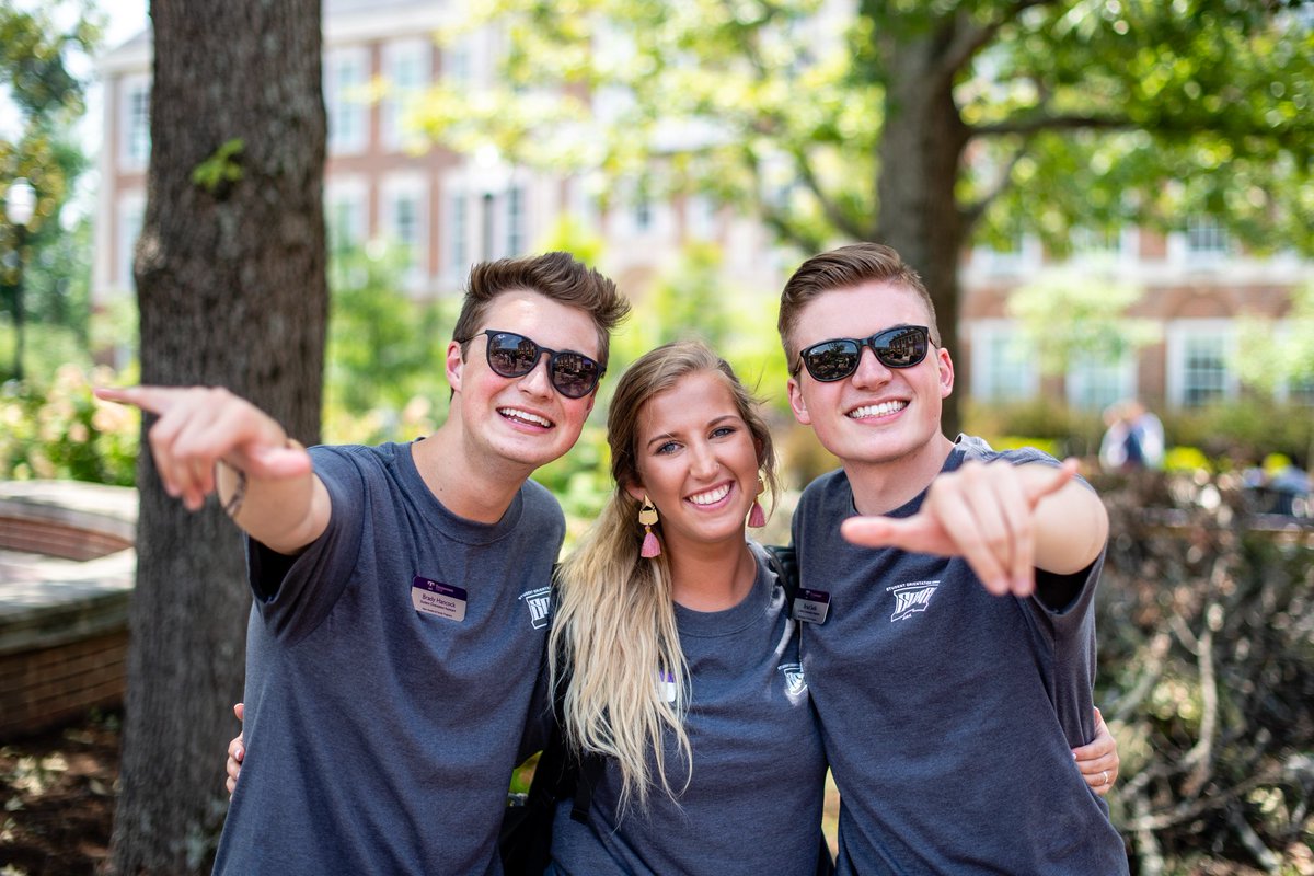 tennesseetech's tweet photo. 👋 Excited to see new students on campus for #TNTechSOAR! Enjoy your time on campus with @TNTech_NSFP #TNTech22 https://t.co/41j1PWNIXG