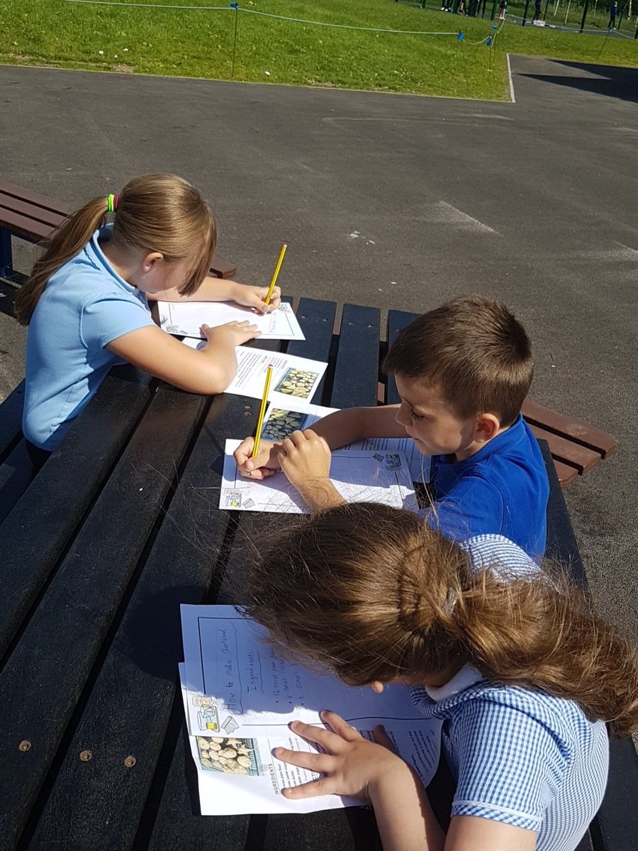 HSharp68's tweet photo. We're baking shortbread this week in baking club and now we're designing recipe posters 🙂🍪 #bakingclub @Norbridgeschool https://t.co/6qf87TCjFv
