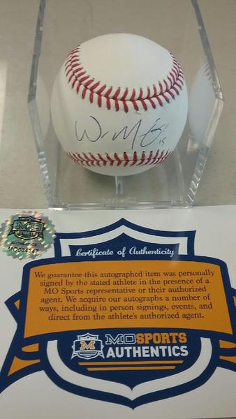 ShopMOSports's tweet image. Last day for our 1st Authentics deal of the week!  Whit Merrifield baseballs $41.99 &amp;amp; photos only $17.99 through tonight.  Shop in store or online:  shopmosports.com/search?q=whit+…

#ForeverRoyal #Royals50 #2HitWhit #RaisedRoyal #LetsgoRoyals