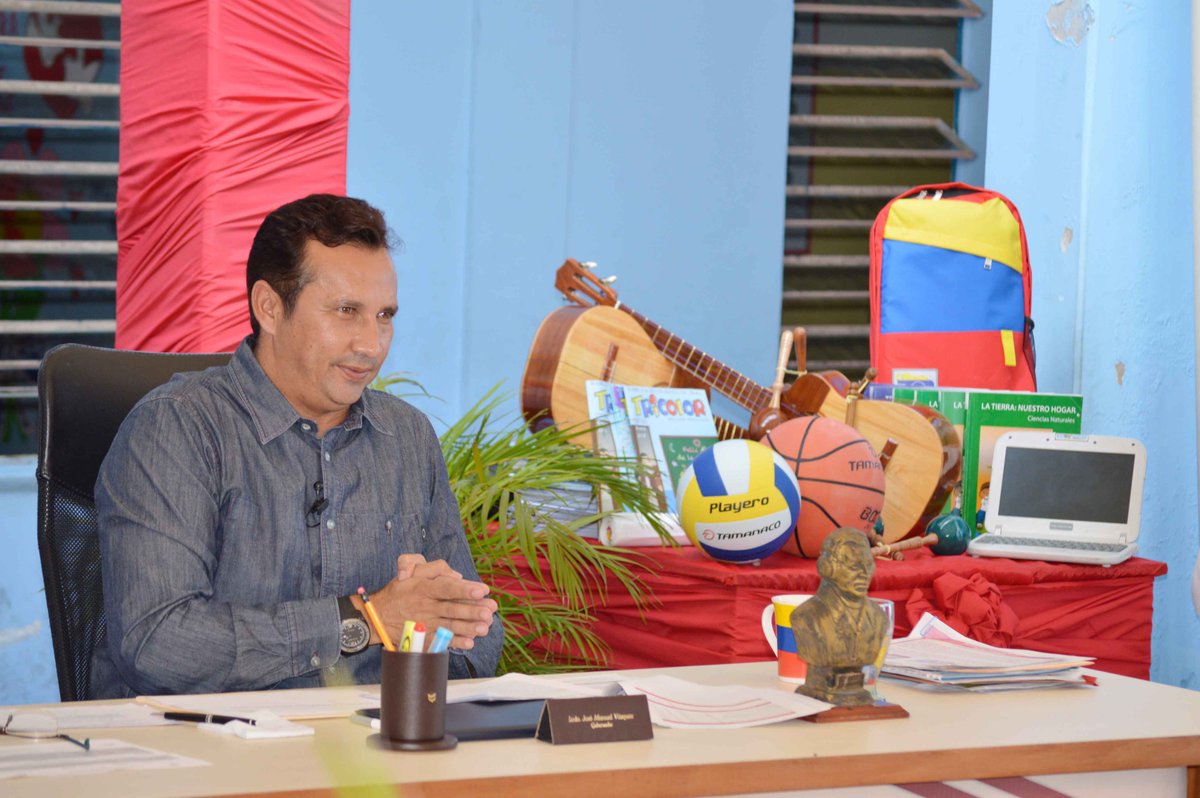 Gob_Guarico's tweet photo. #LoDijo || Gob. @josemvasquez: Gracias al trabajo articulado de un solo gobierno, es posible la homologación de sueldos y salarios que antes estaban adscritos a la Sec. Regional de Educación, que ahora cuentan con una homologación nacional adscrita al #MPPPE
#14Jun https://t.co/UxtVofH19A