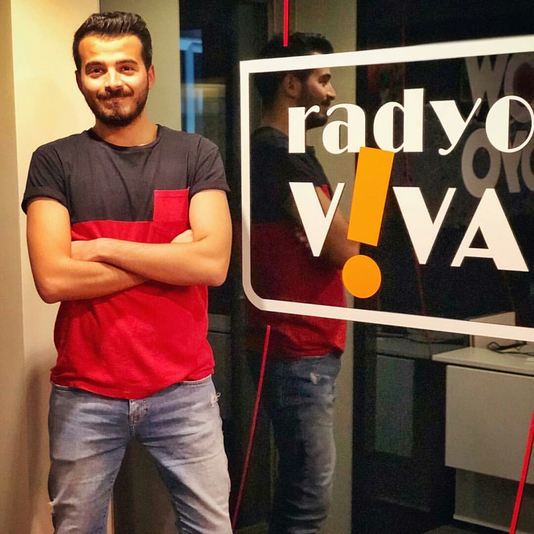 RadyoViva's tweet photo. Yayında 📡 🔽 📻 🔽 ↪ #dodike @dgncn şimdi yayında ❗ https://t.co/Ot1RljIlqC