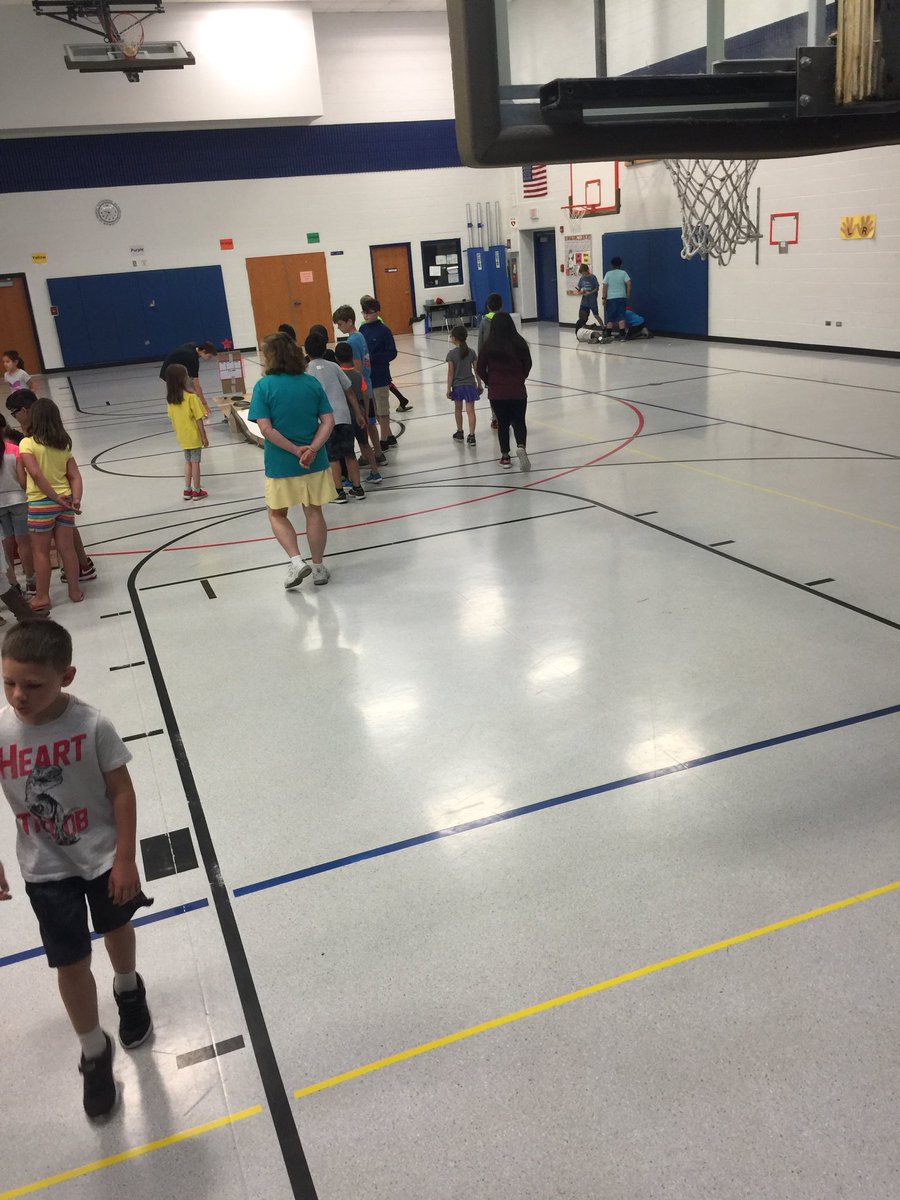 scullotta22's tweet image. Sphero #cardboardarcade was a success! A true Authentic Audience to share our projects with! #bhmsSTEM #cardboardengineering #summerlearning #BHWarriorPride #LLAWarrior