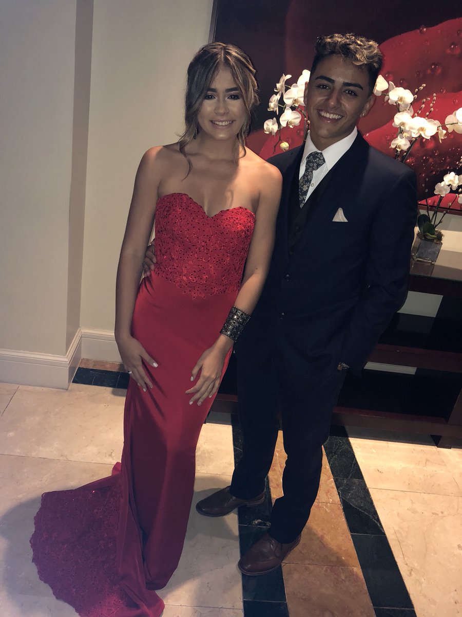 riveraaavane's tweet image. Los más hermosos💓
#update #promdate