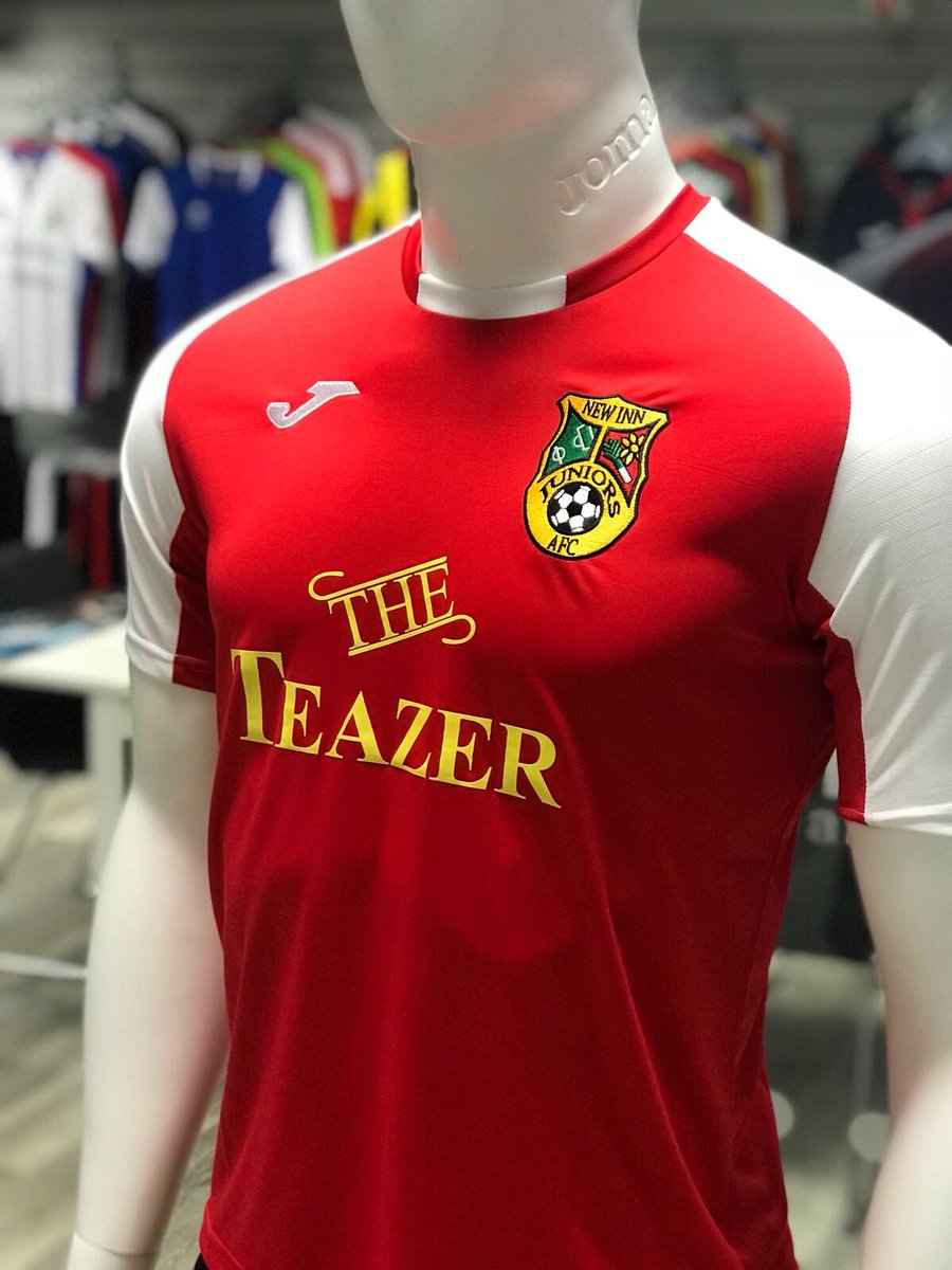 TotalTeamwear (@hwtotalteamwear) on Twitter photo The New <a href="/JomaSportUK/">Joma Sport UK</a> ‘Essential’ playing kit completed for <a href="/NewInnJFC/">New Inn Juniors FC</a> under 10’s👍🏻⚽️ The New <a href="/JomaSportUK/">Joma Sport UK</a> ‘Essential’ playing kit completed for <a href="/NewInnJFC/">New Inn Juniors FC</a> under 10’s👍🏻⚽️