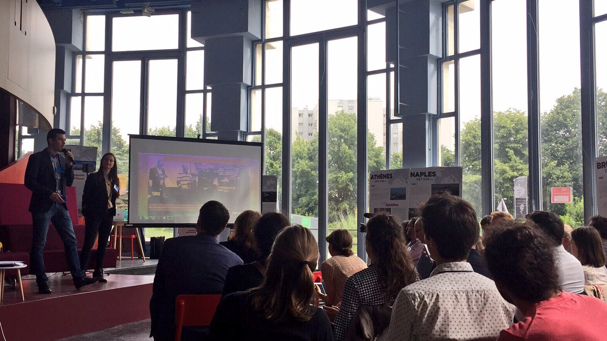 C'est parti pour la clôture de la 1ère promo de l'incubateur aux <a href="/halles_civiques/">Les Halles Civiques</a> avec @RomainSlitine <a href="/AuroreBimont/">Aurore Bimont</a> <a href="/DavidReydellet/">David Reydellet</a> ! #CivicTech #Innovation #Démocratie