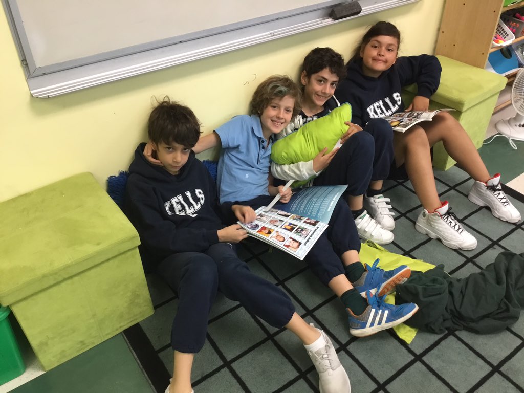 KellsMsSkinner's tweet photo. #booklove in #grade3 #friends #readinglife https://t.co/ys7Irkvs9w